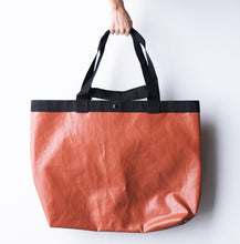 画像をギャラリービューアに読み込む, RePLAYER®️ Flecon Tote Bag(茶・L)_Lot#1725171L3
