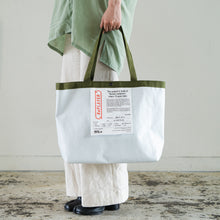 画像をギャラリービューアに読み込む, RePLAYER®️ Flecon Tote Bag(白無地・M)_ブロックチェーン無し