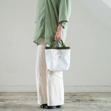 画像をギャラリービューアに読み込む, RePLAYER®️ Flecon Tote Bag(白無地・S)_ブロックチェーン無し